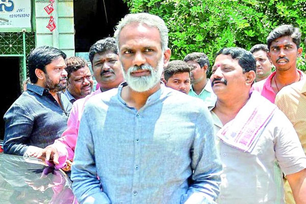 Vangaveeti Radha Confirmed to Leave YSRCP, Future Uncertain