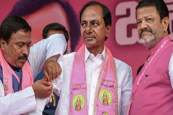 KCR Believes In Smart Work, Not Hard Work